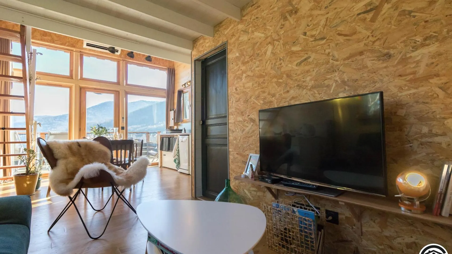 Gite Cabane Insolite Pyrenees Sauveterre-de-Comminges