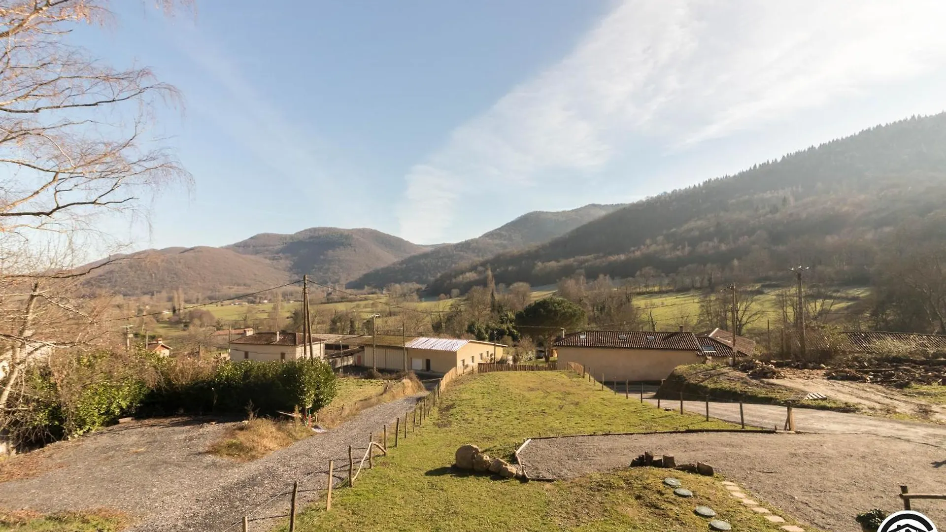 Gite Cabane Insolite Pyrenees Sauveterre-de-Comminges
