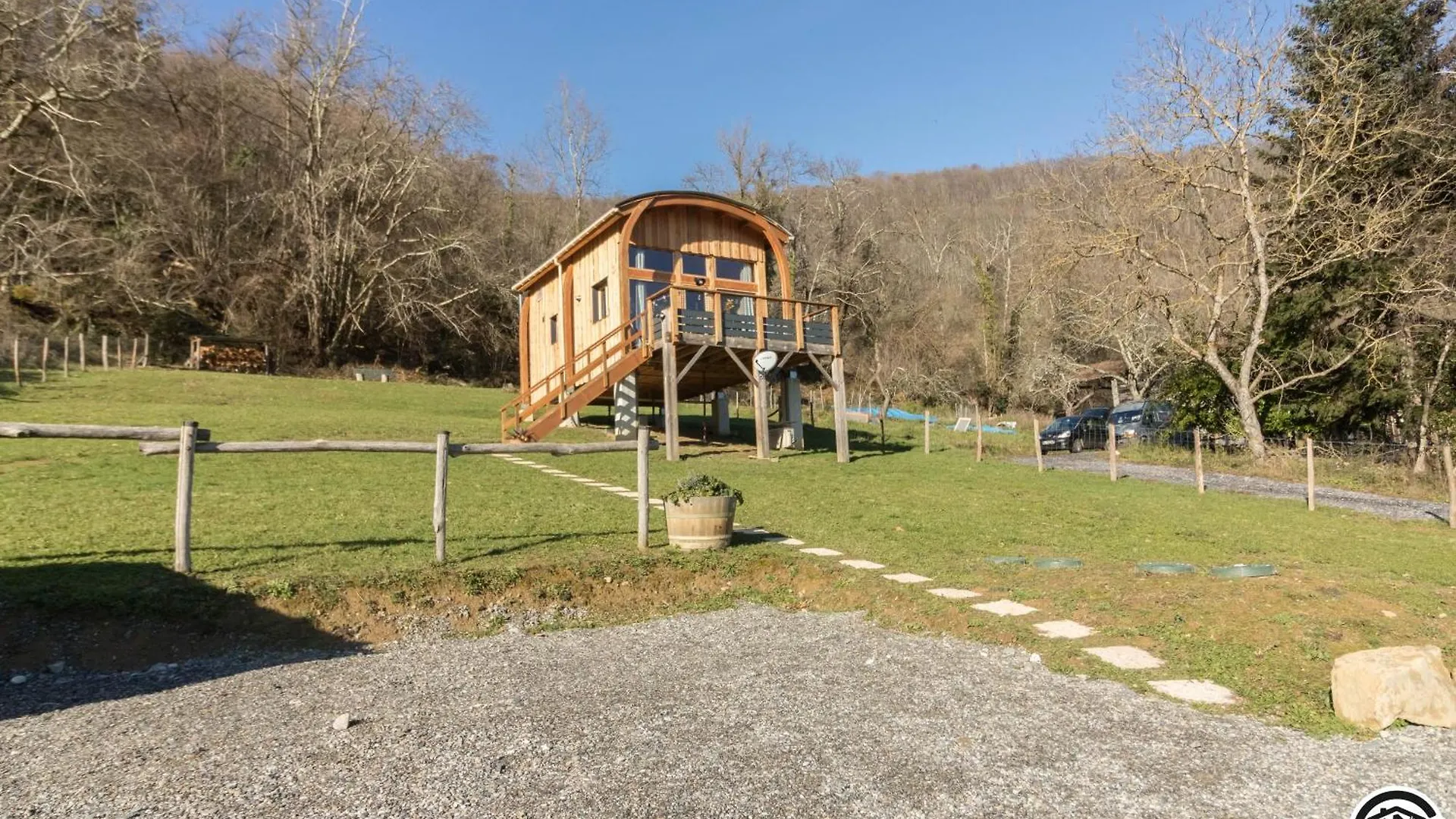 Gite Cabane Insolite Pyrenees Sauveterre-de-Comminges