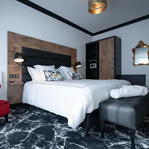 Du Barry & Hotel